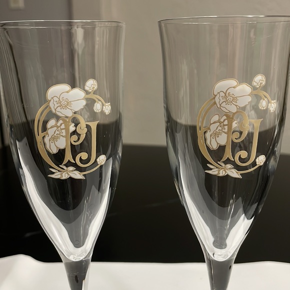 Perrier-jouet Champagne Flutes - Picture 2 of 5